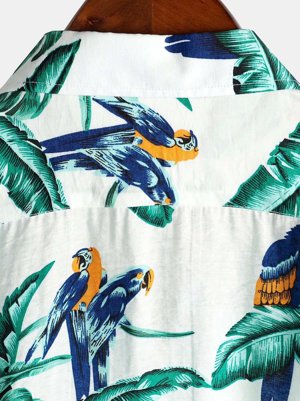 Men's pure cotton Hawaiian-style holiday print shirt