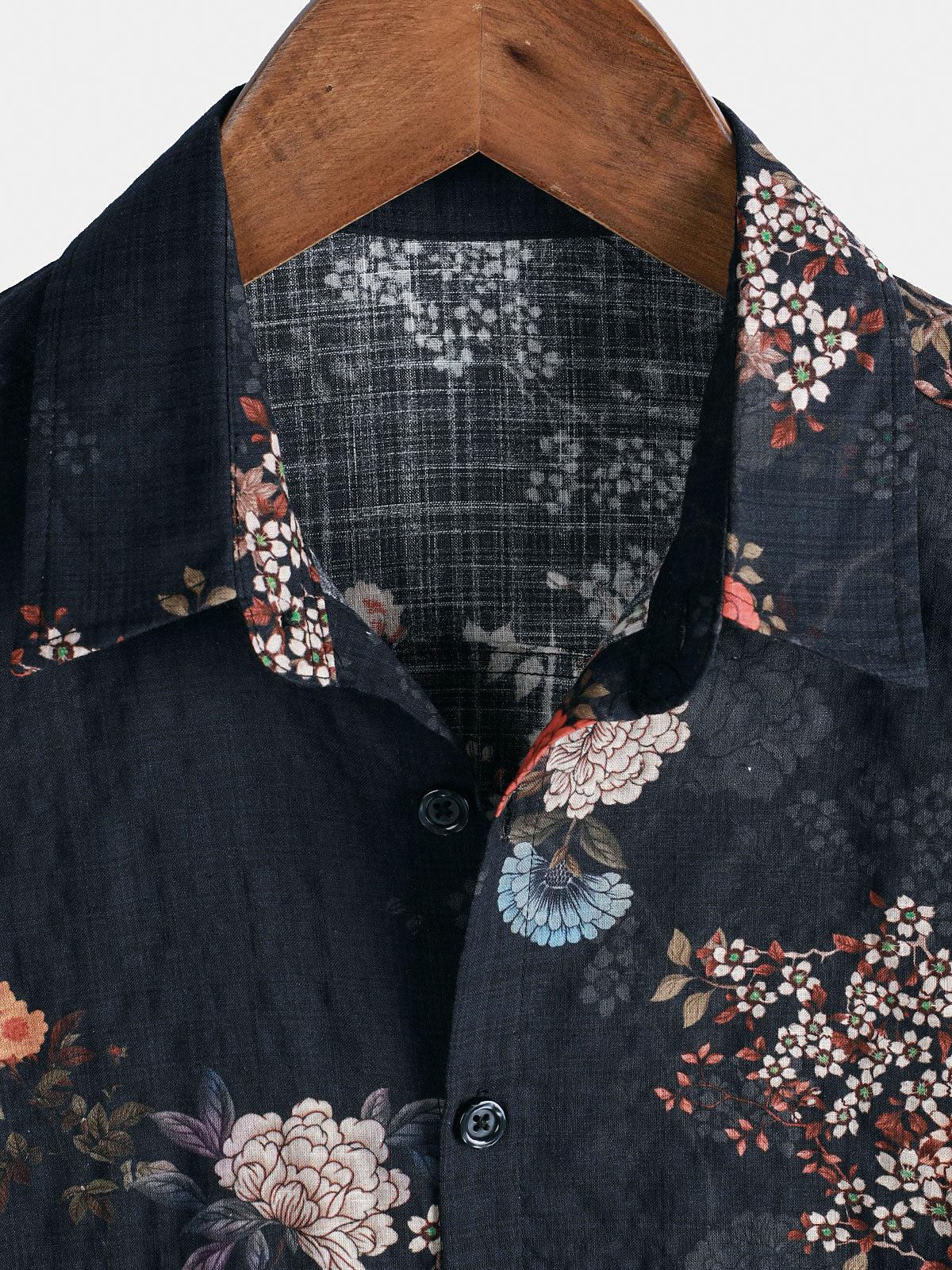 Men's Short-Sleeved Button-Up Shirt, Retro Floral Print, Perfect for Holidays